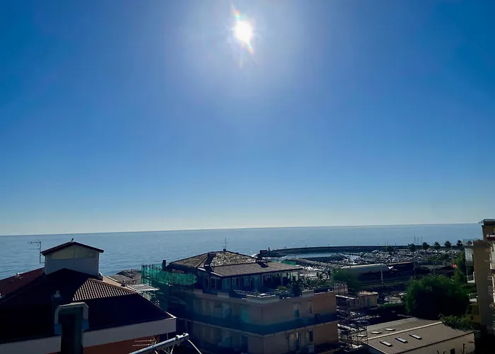 50 Mt Dalle Spiagge, Attico Vista Mare